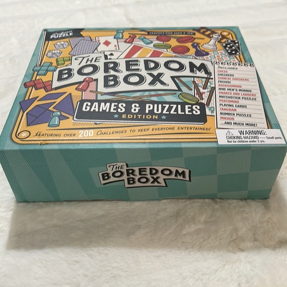 The Boredom Box Professor Puzzle 200 Play Sets - Picture 3 of 6